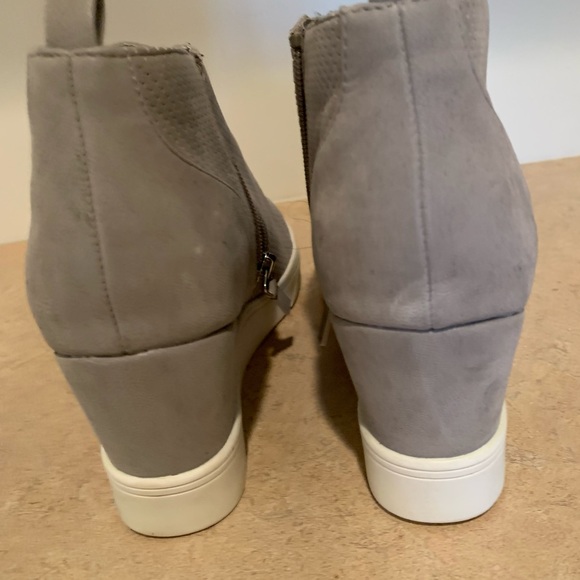 MIA wedge gray suede shoes - Picture 4 of 11